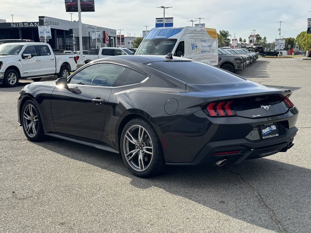 Certified 2024 Ford Mustang Coupe image 3