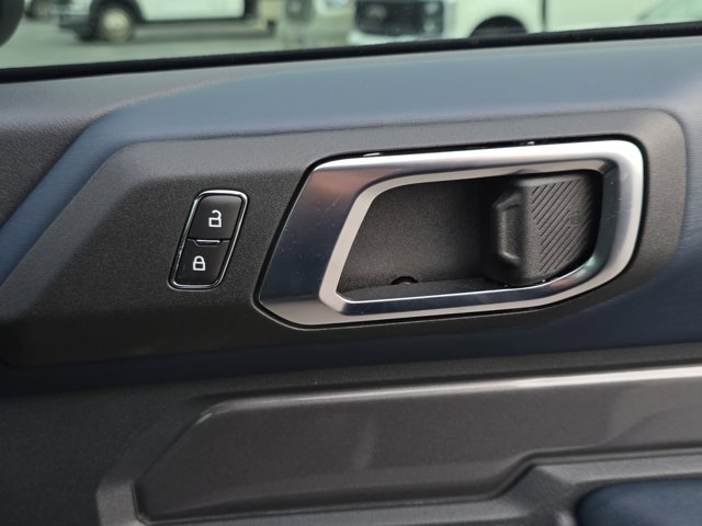Certified 2023 Ford Bronco Outer Banks w/ Sasquatch Package image 33