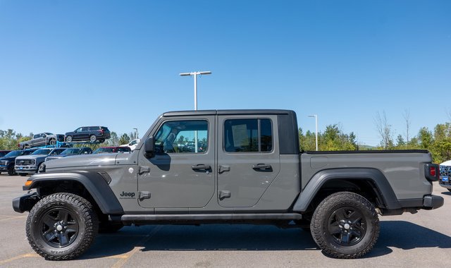 Used 2020 Jeep Gladiator Sport w/ Quick Order Package 24S AWD/4WD image 9