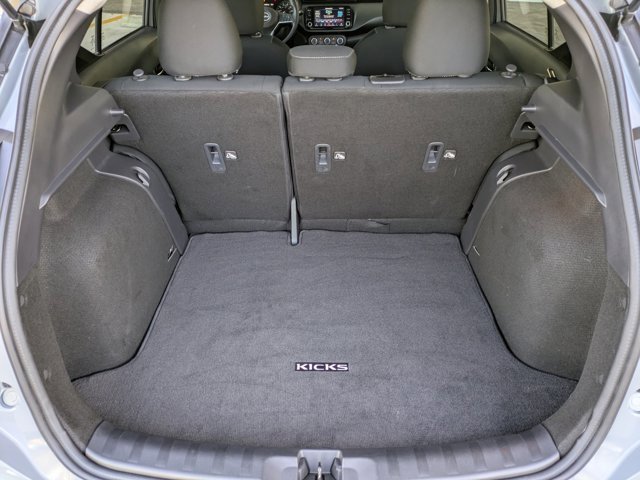 Used 2024 Nissan Kicks SV image 18