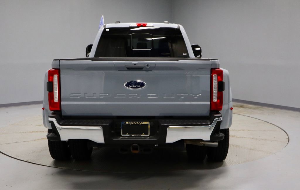 Certified 2024 Ford F350 Lariat w/ Lariat Ultimate Package image 12