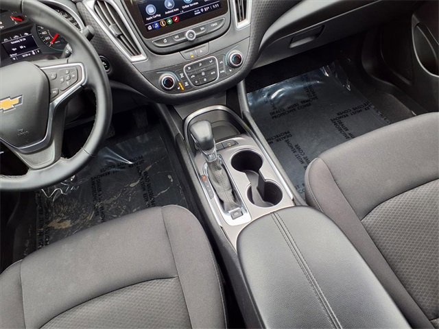 Used 2024 Chevrolet Malibu LT image 16