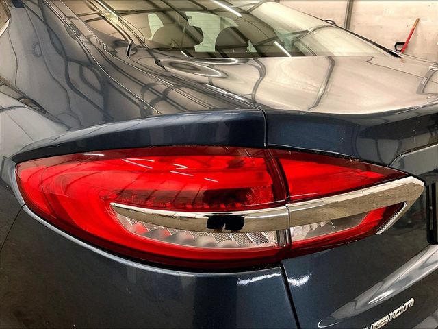 Certified 2019 Ford Fusion SE FWD image 28