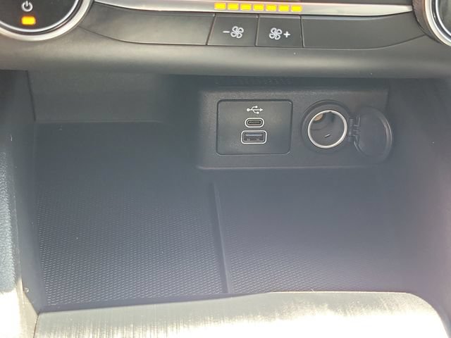 Certified 2024 Ford Escape Active FWD image 12