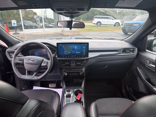 Certified 2024 Ford Escape ST-Line w/ Tech Pack #1 AWD/4WD image 39