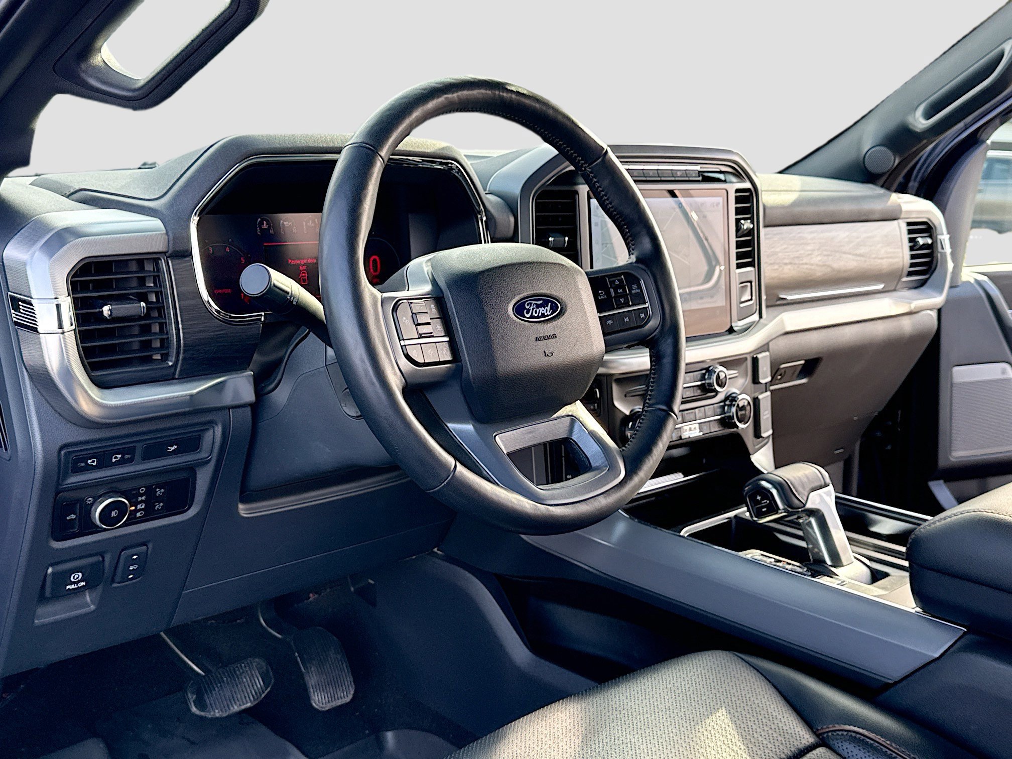 Certified 2024 Ford F150 Lariat w/ FX4 Off-Road Package image 7