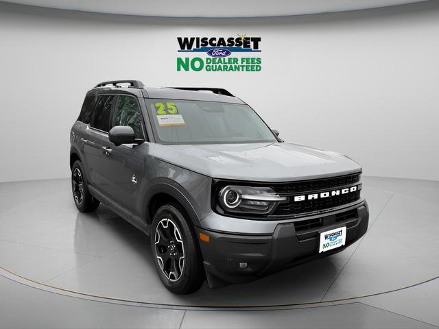 Certified 2025 Ford Bronco Sport Outer Banks w/ Outer Banks Tech Package+ AWD/4WD image 1