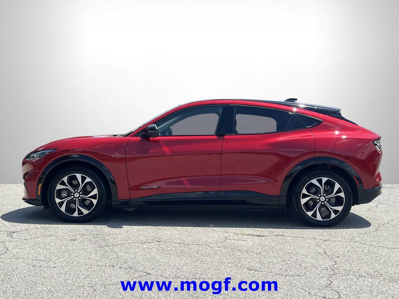 Certified 2023 Ford Mustang Mach-E Premium AWD/4WD image 27