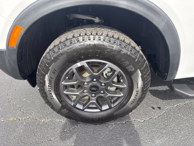 Certified 2025 Ford Ranger XLT w/ FX4 Off-Road Package AWD/4WD image 24