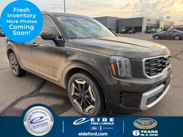 Used 2025 Kia Telluride S