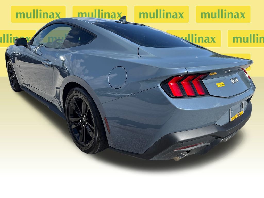 Certified 2025 Ford Mustang GT RWD image 9
