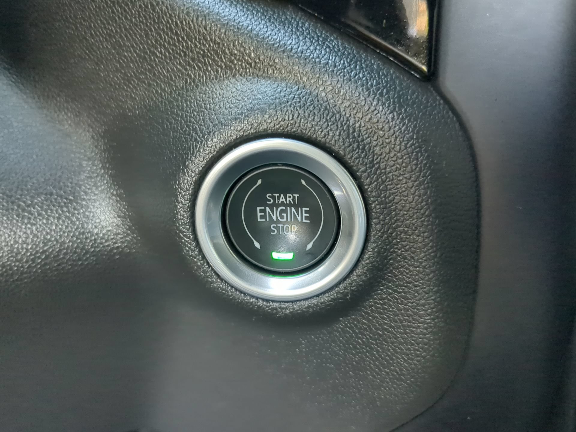 Used 2020 GMC Sierra 1500 SLT w/ SLT Premium Plus Package AWD/4WD image 70
