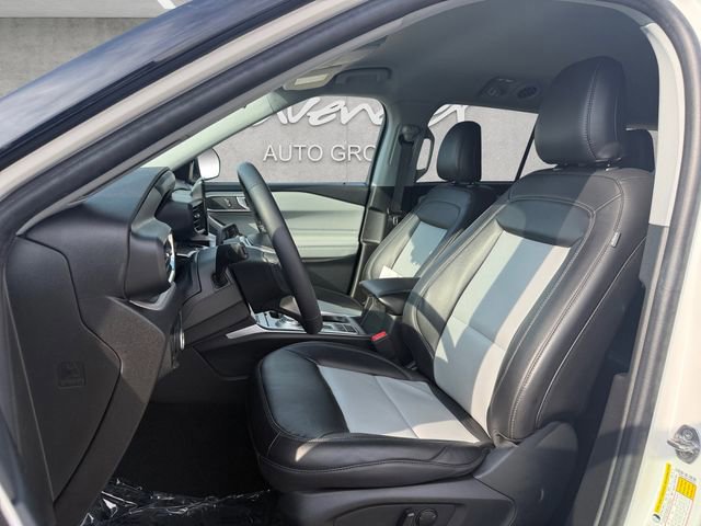 Certified 2023 Ford Explorer XLT w/ Equipment Group 202A image 19