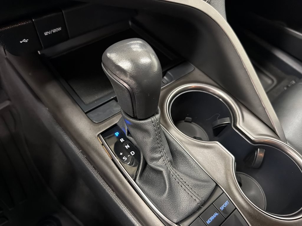 Used 2024 Toyota Camry SE FWD image 27