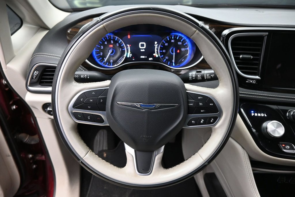 Used 2021 Chrysler Pacifica Limited w/ Premium & Safety Sphere Group AWD/4WD image 14