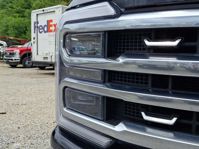 Certified 2024 Ford F350 Platinum w/ FX4 Off-Road Package AWD/4WD image 11