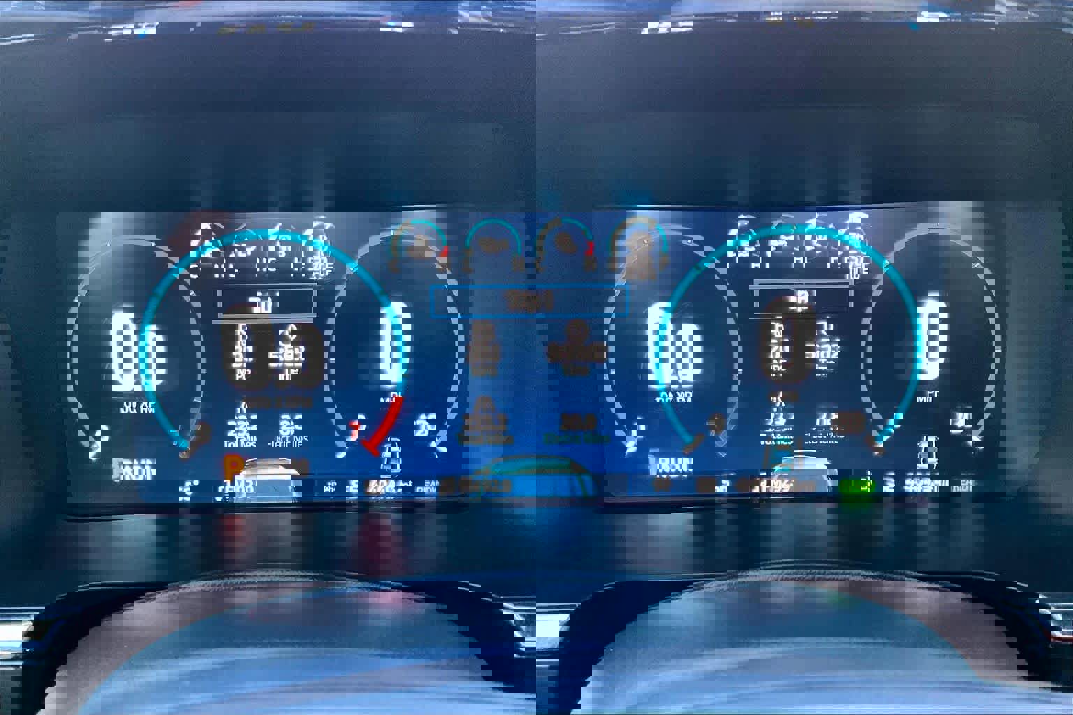 Certified 2022 Ford F150 Lariat w/ Equipment Group 502A High image 27