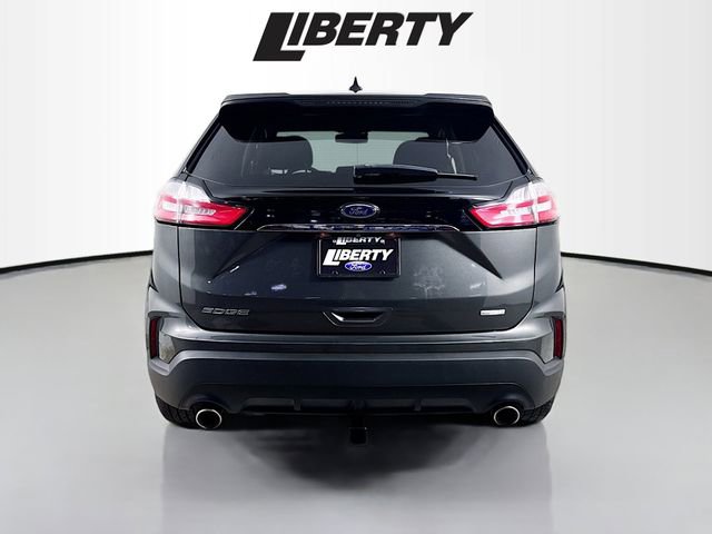 Certified 2019 Ford Edge SE image 6