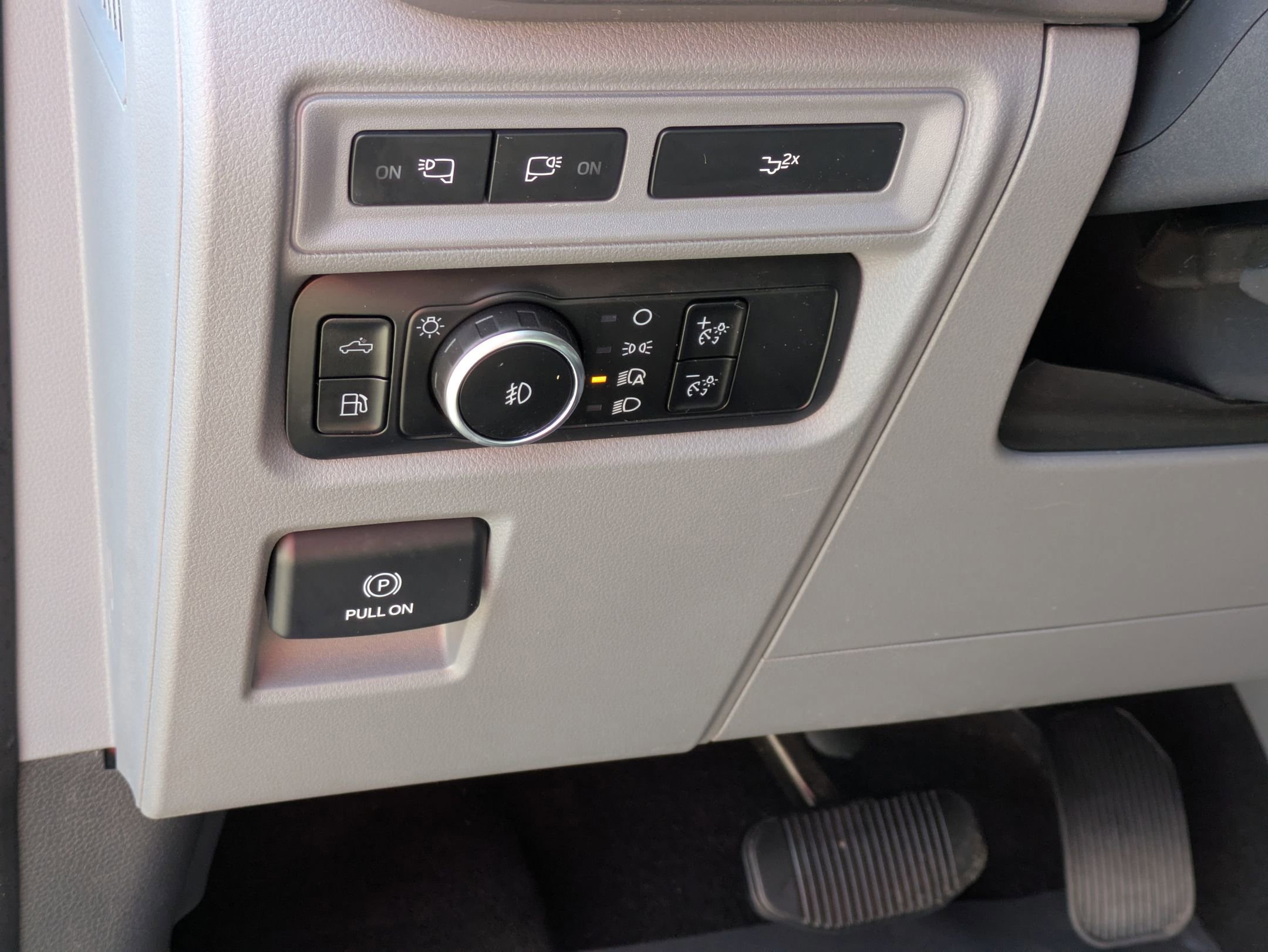 Certified 2024 Ford F150 XLT w/ Equipment Group 302A MID image 16