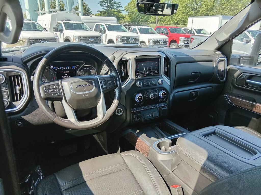 Used 2020 GMC Sierra 3500 Denali w/ Denali Ultimate Package AWD/4WD image 14