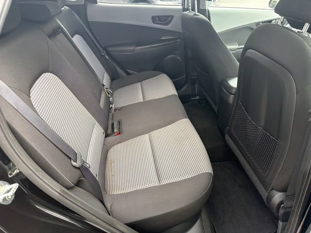 Used 2021 Hyundai Kona SEL FWD image 17