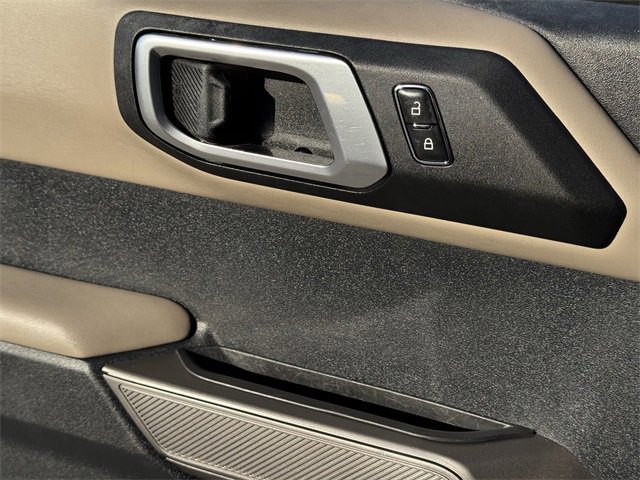 Certified 2023 Ford Bronco Wildtrak image 24