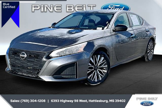 Used 2024 Nissan Altima 2.5 SV image 1
