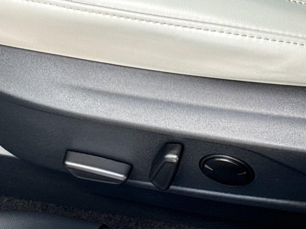 Certified 2025 Ford Mustang Mach-E Premium image 26