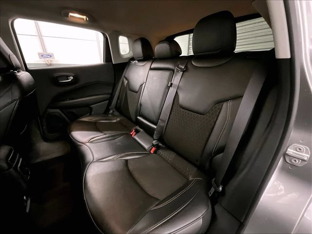 Used 2021 Jeep Compass Latitude w/ Convenience Group AWD/4WD image 25