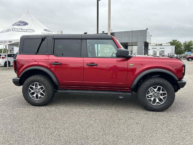 Certified 2025 Ford Bronco Badlands AWD/4WD image 3