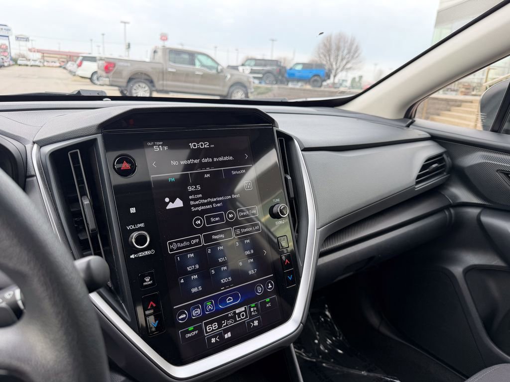 Used 2025 Subaru Crosstrek 2.0i Premium image 17