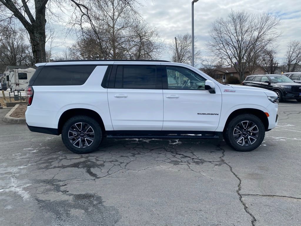 Used 2023 Chevrolet Suburban Z71 image 6