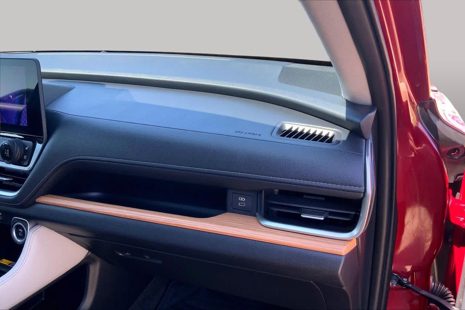 Used 2024 Toyota Grand Highlander AWD image 19