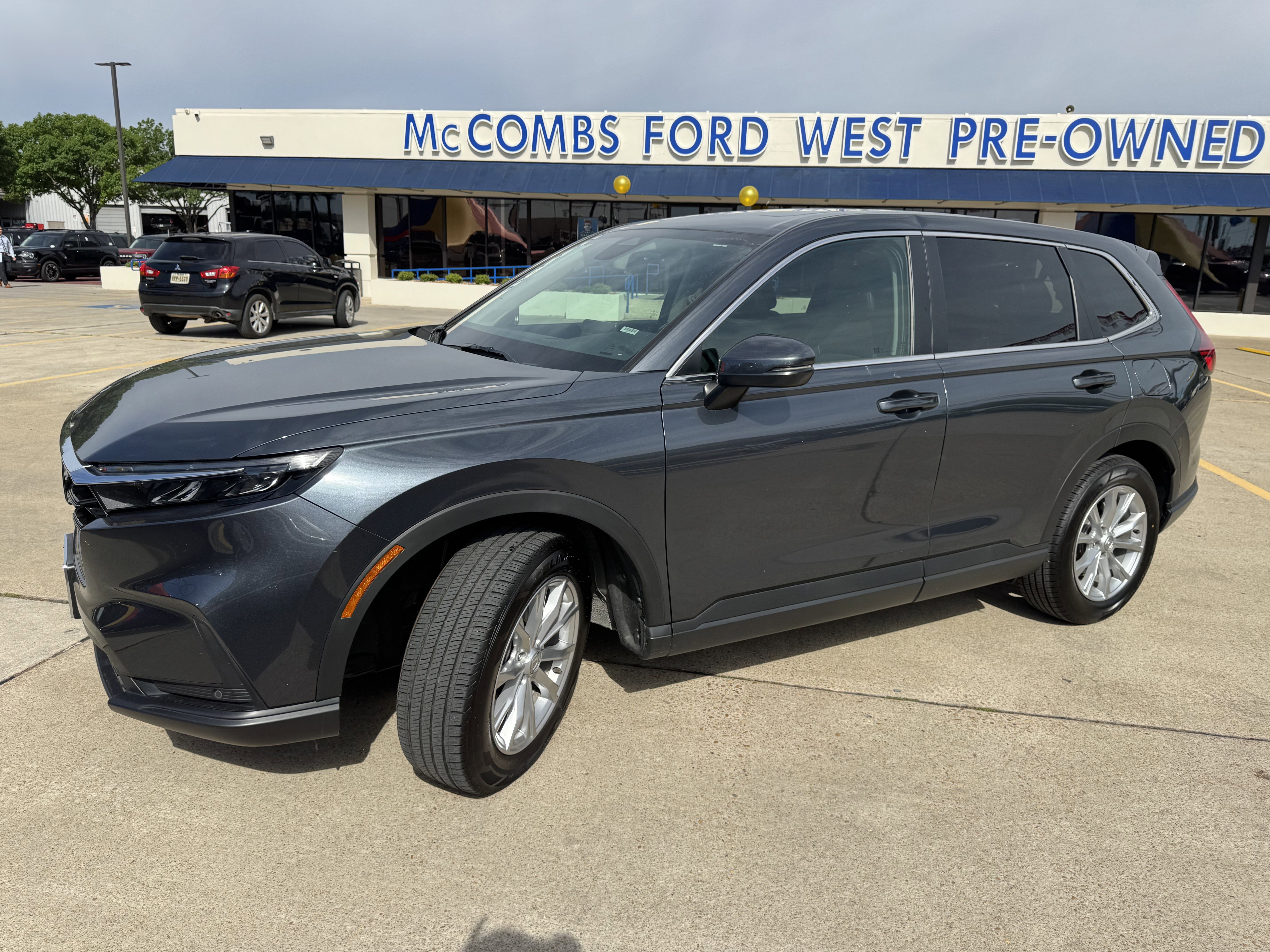 Used 2025 Honda CR-V EX-L image 12