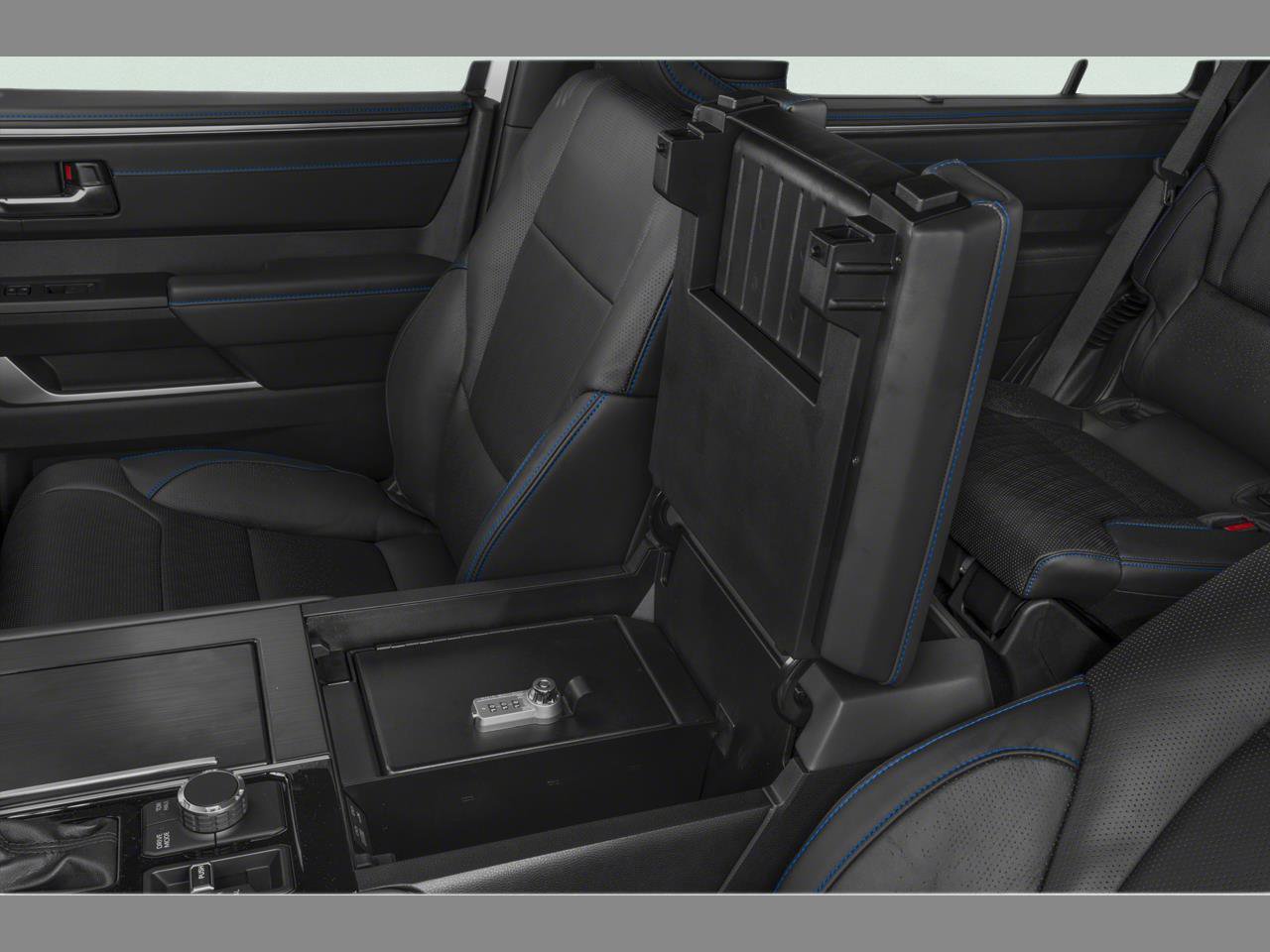 Used 2024 Toyota Sequoia Platinum AWD/4WD image 45