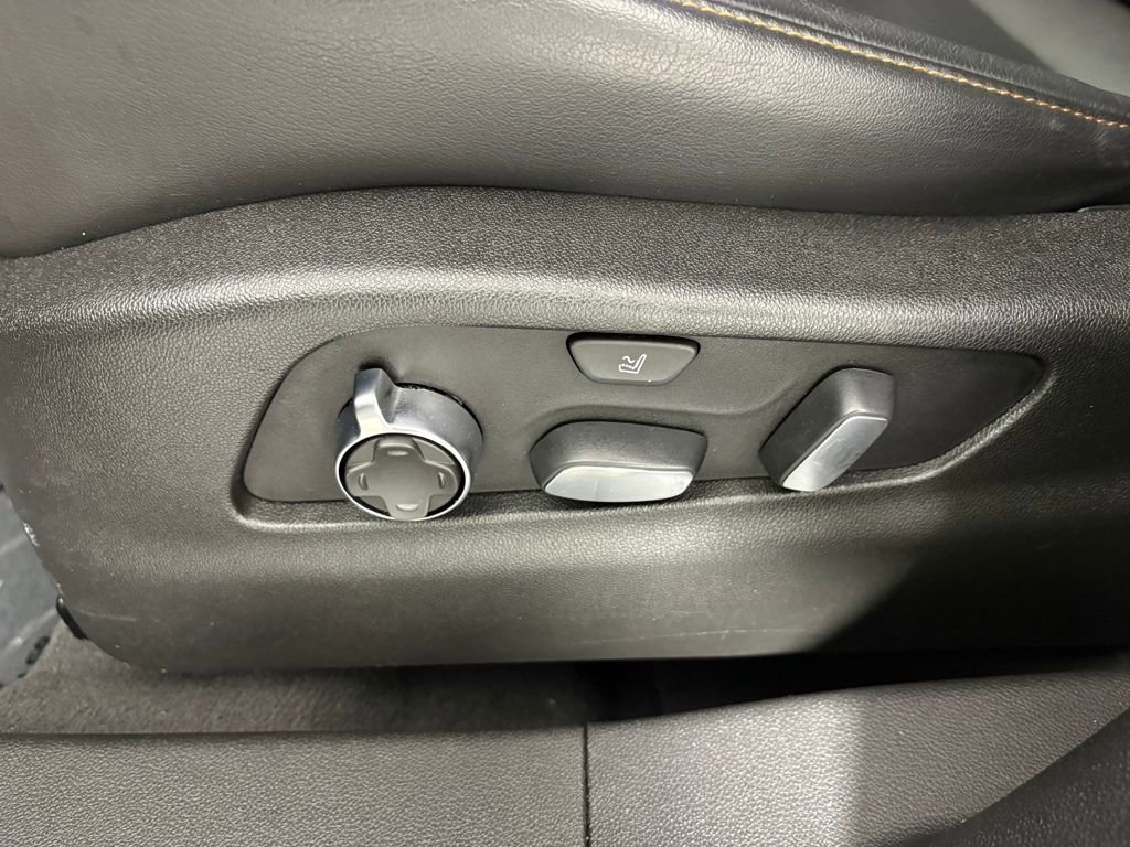 Used 2021 Cadillac XT4 Sport image 16