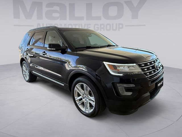 Certified 2017 Ford Explorer XLT w/ Equipment Group 201A AWD/4WD image 7