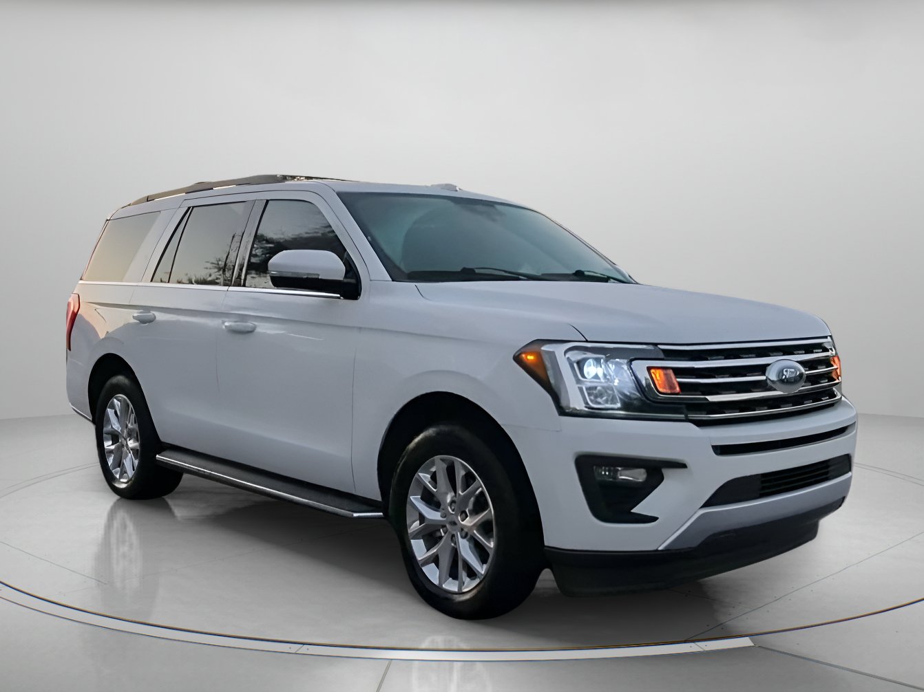 Certified 2021 Ford Expedition XLT RWD image 2