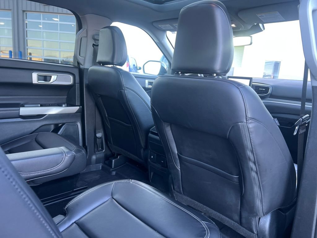 Certified 2023 Ford Explorer XLT w/ Equipment Group 202A image 35