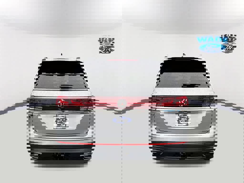 Used 2024 Volkswagen Atlas SE image 6