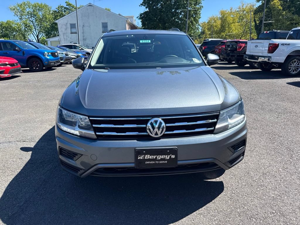 Used 2021 Volkswagen Tiguan SE w/ Panoramic Sunroof Package AWD/4WD image 2