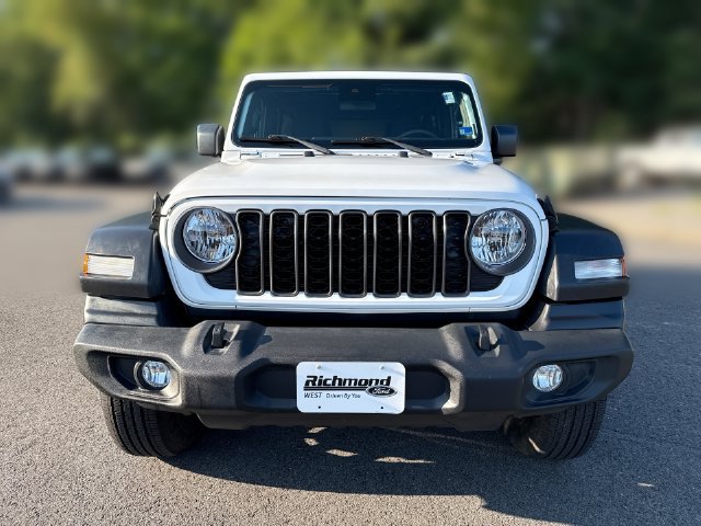 Used 2024 Jeep Wrangler Unlimited Sport AWD/4WD image 3
