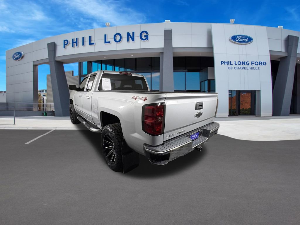 Used 2017 Chevrolet Silverado 1500 LT w/ All Star Edition AWD/4WD image 3