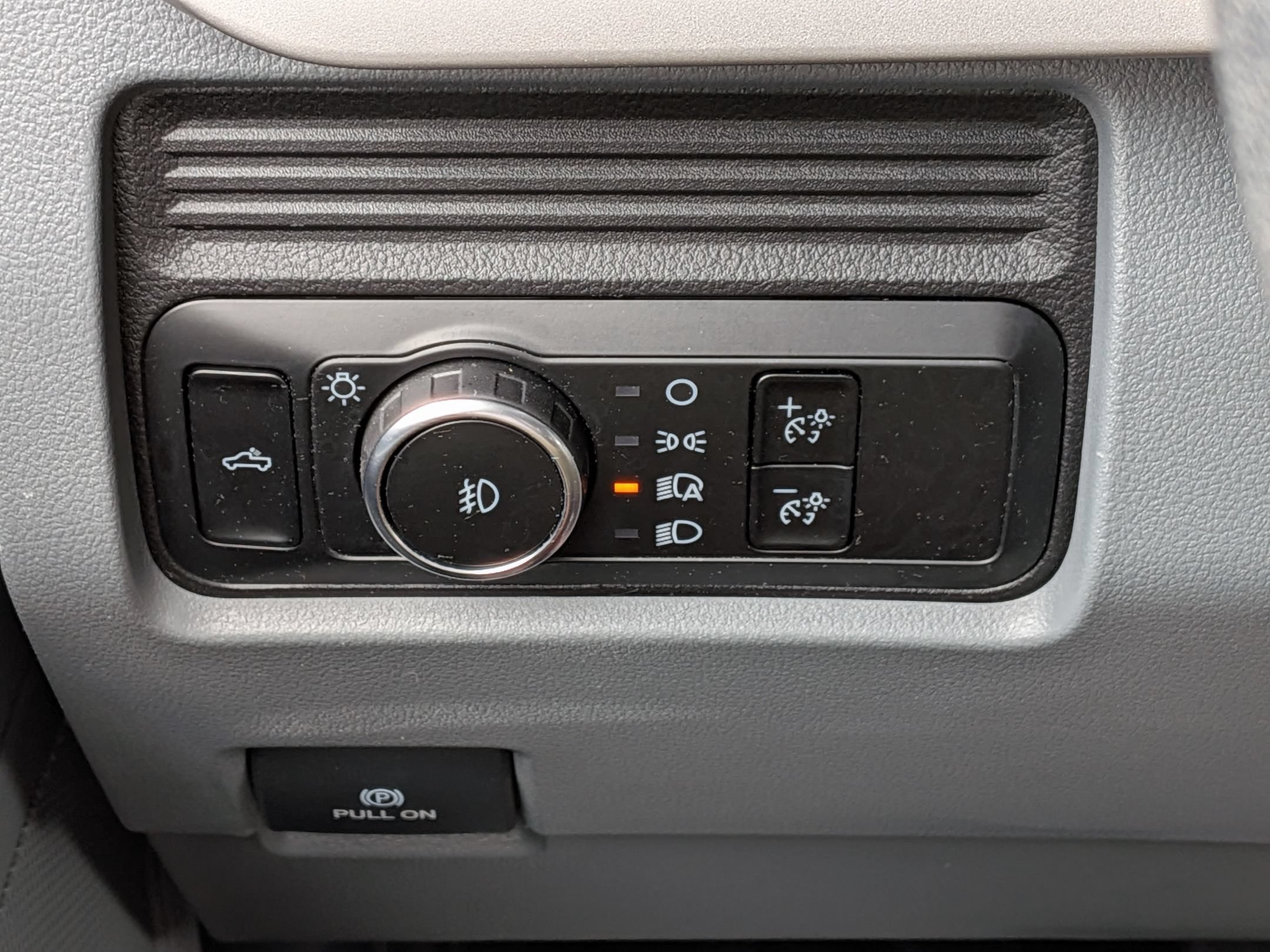 Certified 2026 Ford F250 XLT AWD/4WD image 17