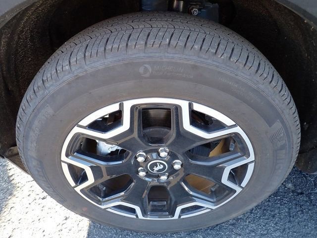 Certified 2025 Ford Bronco Sport Outer Banks w/ Outer Banks Tech Package+ AWD/4WD image 12