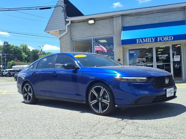 Used 2023 Honda Accord Sport image 1