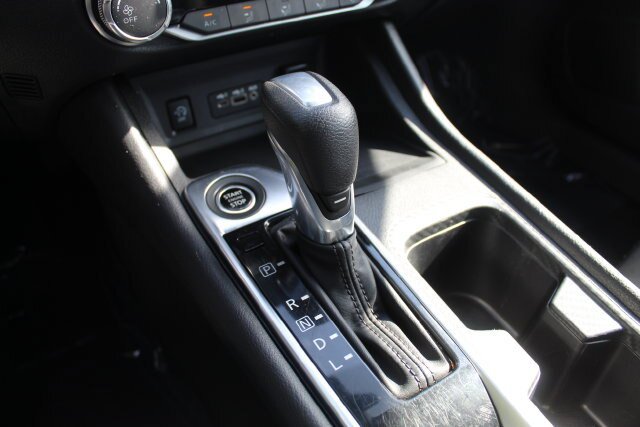 Used 2024 Nissan Sentra SV FWD image 27
