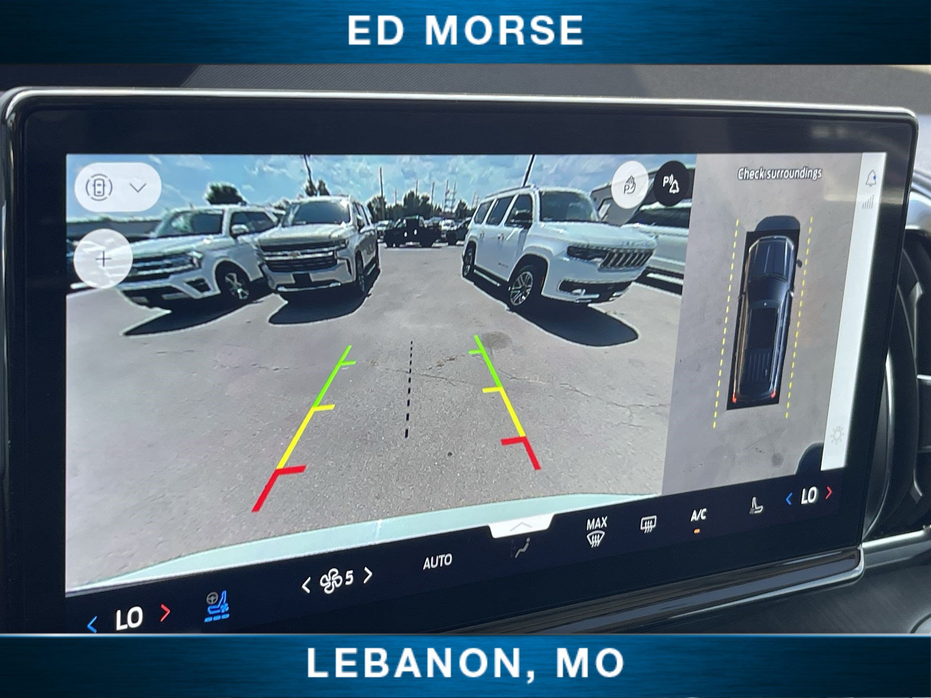 Certified 2025 Ford Expedition Max Platinum w/ Platinum Ultimate Package AWD/4WD image 14