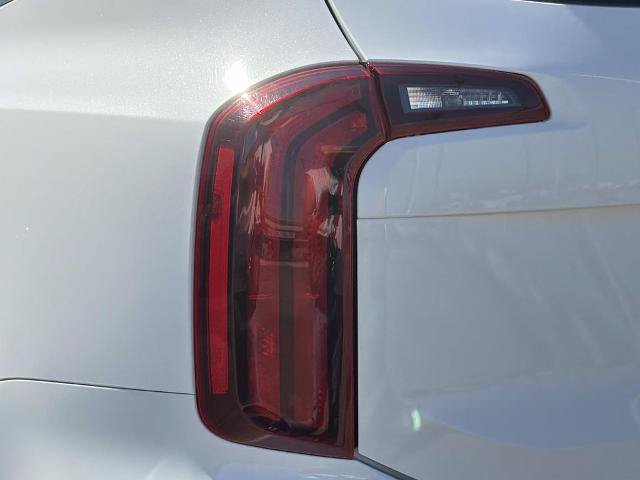 Used 2025 Kia Telluride S FWD image 8