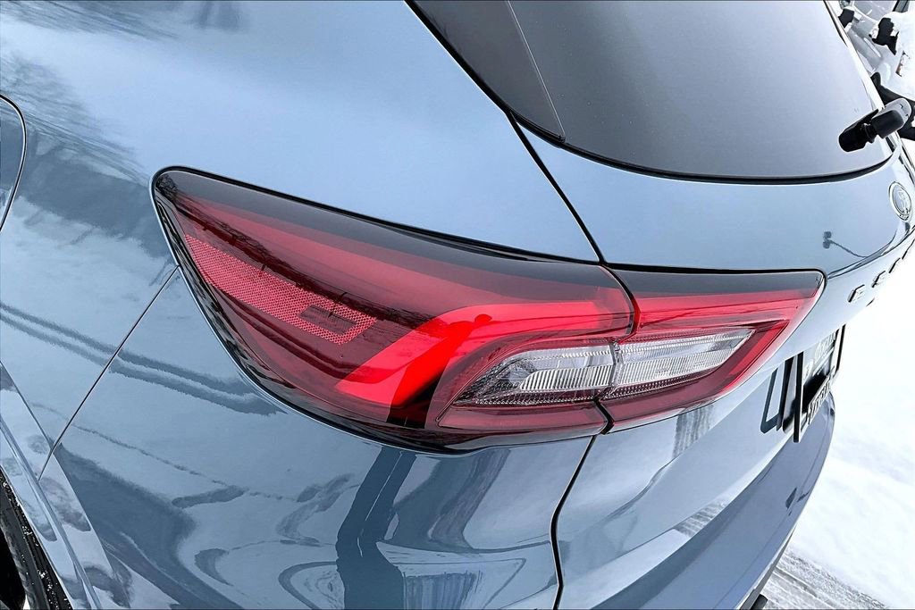 Certified 2023 Ford Escape ST-Line Select w/ Tech Pack #2 image 29